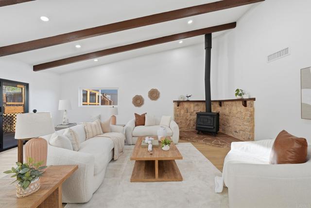 Detail Gallery Image 13 of 53 For 12306 1/2 Gay Rio Dr, Lakeside,  CA 92040 - 5 Beds | 3 Baths