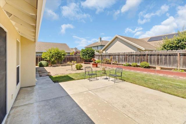 329 Westminster Drive, Salinas CA: https://media.crmls.org/mediaz/a15f7226-dfa6-4f58-ab8c-448cc24a56f9.jpg