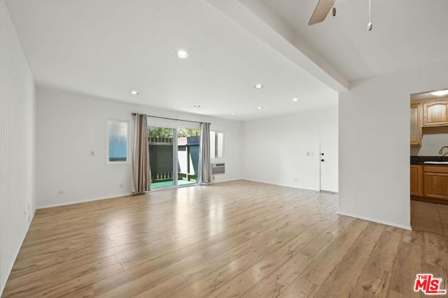 4810 Hollow Corner Road, Culver City CA: https://media.crmls.org/mediaz/a1610b03-9c2c-4b7a-b313-4b648153f6de.jpg