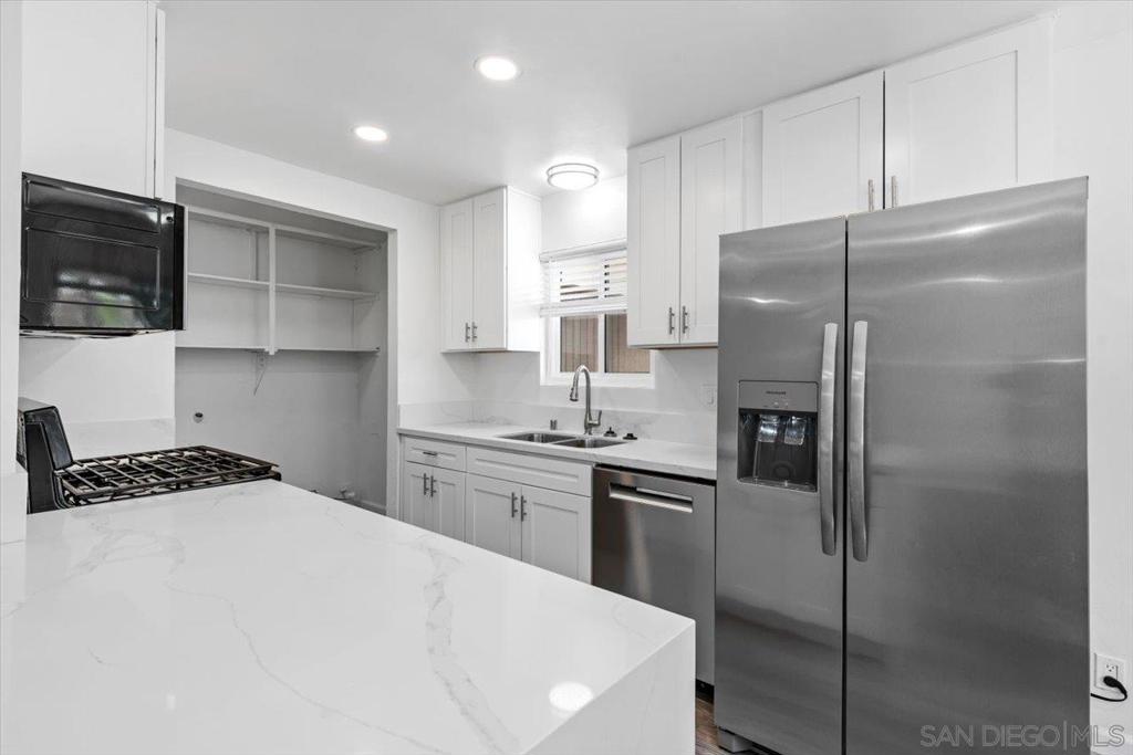 3507 Hollencrest Road - photo 6