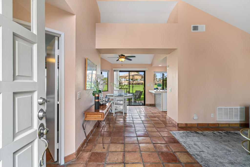 MLS #219138740DA image #5