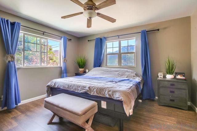 210 Frances Dr, El Cajon CA: https://media.crmls.org/mediaz/a1632560-52db-4ffb-a20b-80d424476800.jpg