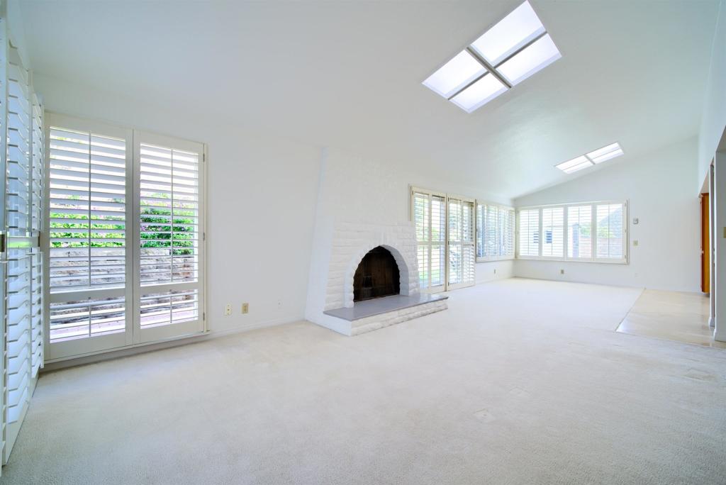 A1633598 238E 4F3C 8C38 F3B384E02C1D 624 Nardito Ln, Solana Beach, Ca 92075 &Lt;Span Style='BackgroundColor:transparent;Padding:0Px;'&Gt; &Lt;Small&Gt; &Lt;I&Gt; &Lt;/I&Gt; &Lt;/Small&Gt;&Lt;/Span&Gt;