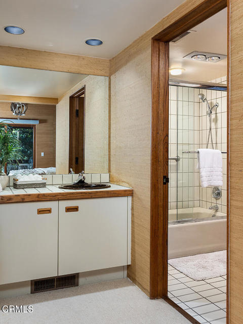 140 Belday Road, Pasadena CA: https://media.crmls.org/mediaz/a163bc2d-e4cb-4db3-bfc0-ea0460ee3fce.jpg