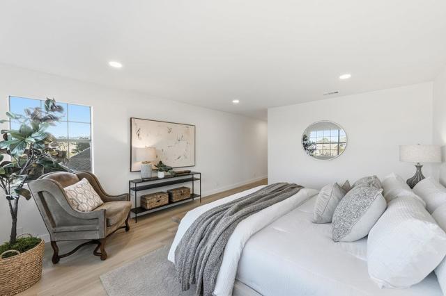 370 Burning Tree Court, Half Moon Bay CA: https://media.crmls.org/mediaz/a163f7c6-cdd9-4ec7-be2f-675980ec14ef.jpg