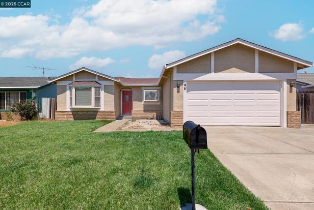 88 Newport Way, Suisun City CA: https://media.crmls.org/mediaz/a1642e00-0b2b-4103-8aaa-d942b6771be8.jpg