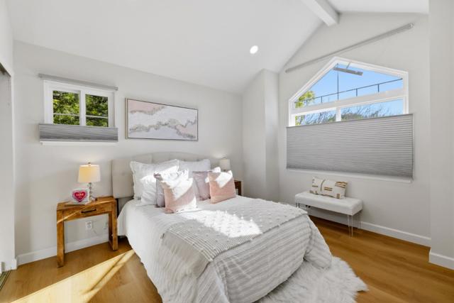 800 Fountain Park Lane, Mountain View CA: https://media.crmls.org/mediaz/a164652c-dada-4f50-a99b-09a30f4ca0af.jpg