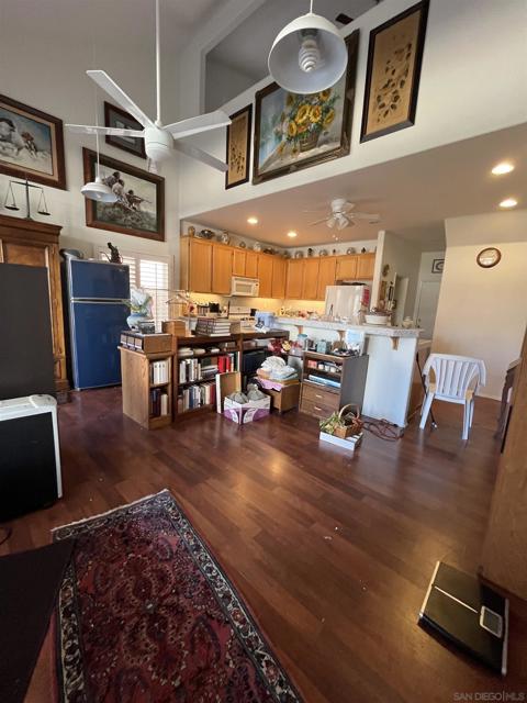 2723 Hazy Way, Banning CA: https://media.crmls.org/mediaz/a166fa1a-295f-4da9-9ddd-0f99f335d324.jpg