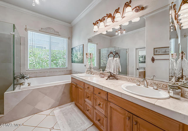 678 Via Carro, Newbury Park CA: https://media.crmls.org/mediaz/a1675017-823b-4a08-ab6c-b8c2e60b3890.jpg