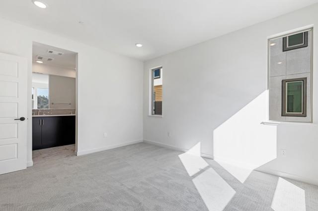 6677 Optimum Loop, San Jose CA: https://media.crmls.org/mediaz/a167d187-ffc0-4c34-b6fc-14151fc2937d.jpg