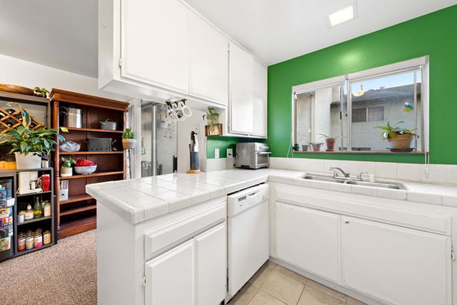 Image 15 of 26 For 3639 Lemona Avenue A