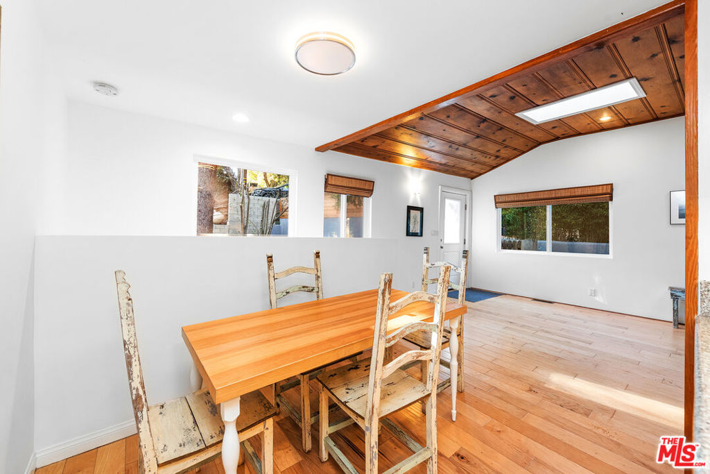 A1697D87 2E9D 4957 A5Aa Ef88E257876D 19876 Observation Drive, Topanga, Ca 90290 &Lt;Span Style='BackgroundColor:transparent;Padding:0Px;'&Gt; &Lt;Small&Gt; &Lt;I&Gt; &Lt;/I&Gt; &Lt;/Small&Gt;&Lt;/Span&Gt;