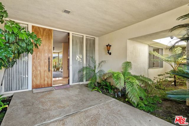 3031 Elvido Drive photo 10