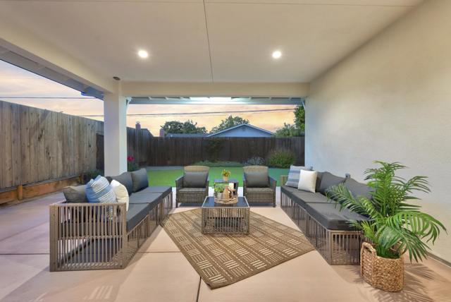 945 Lantana Drive, Sunnyvale CA: https://media.crmls.org/mediaz/a16bf213-5a24-469e-a659-be870b3c0381.jpg