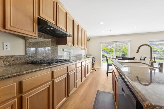 2843 Hidden Valley Court, Spring Valley CA: https://media.crmls.org/mediaz/a16c9404-19ec-4aad-b483-6756b558a299.jpg