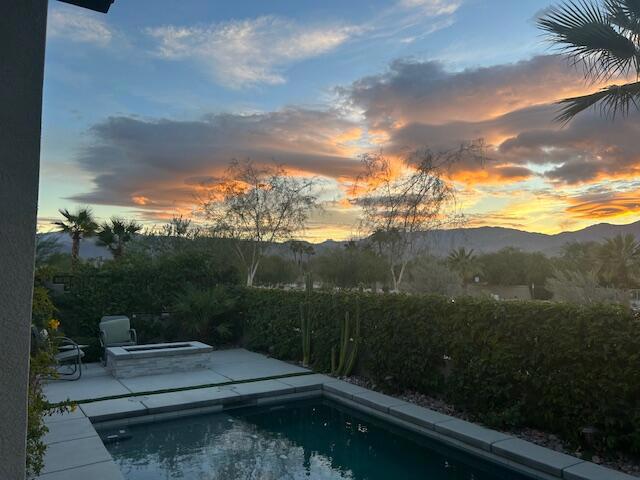 38 Burgundy, Rancho Mirage CA: https://media.crmls.org/mediaz/a16cc57c-2fc4-4d04-ae75-8ed14dc9be43.jpg