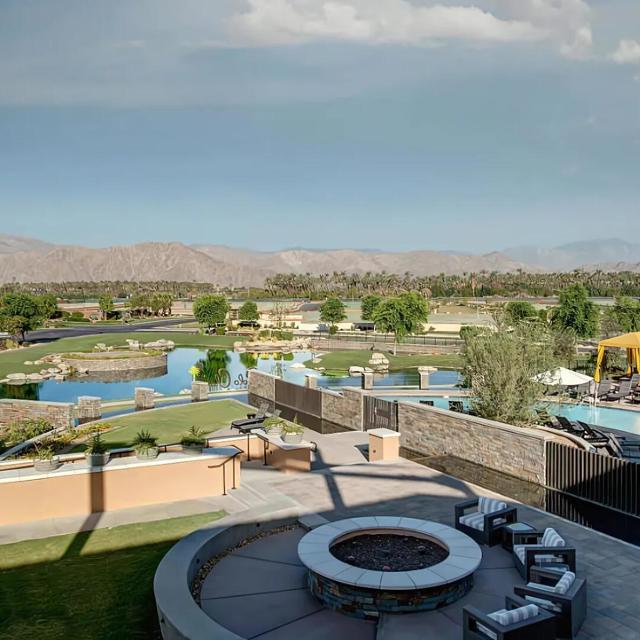 82420 Round Valley Drive, Indio CA: https://media.crmls.org/mediaz/a16cf92f-65f9-4697-8d4b-f3b896aeb335.jpg