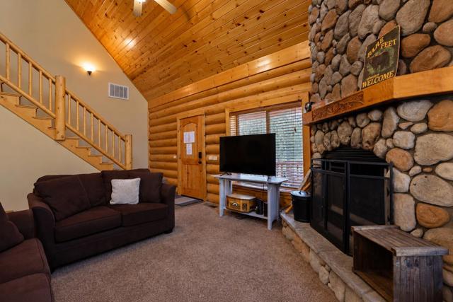 656 Saint Moritz Drive, Big Bear, CA 92315
