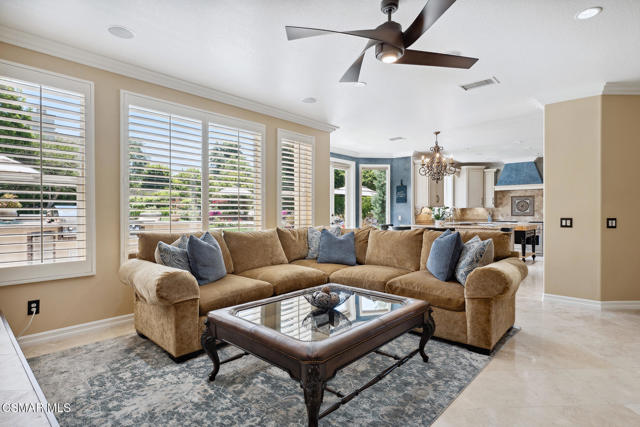 684 Noble Road, Simi Valley CA: https://media.crmls.org/mediaz/a16e78e1-5592-4431-9919-58ea92c4b16d.jpg