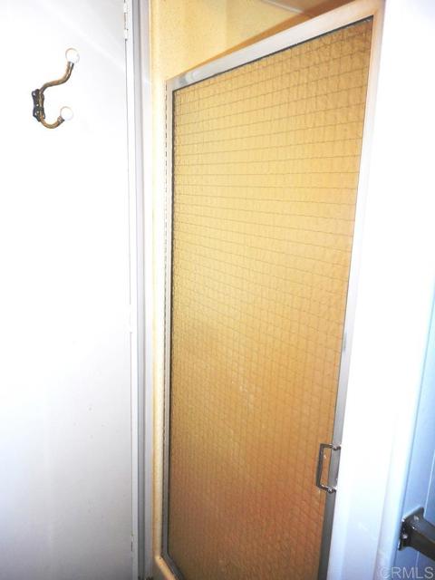 211 N Citrus Avenue, Escondido CA: https://media.crmls.org/mediaz/a16f5677-8060-411a-85e5-3d1dc9646e81.jpg