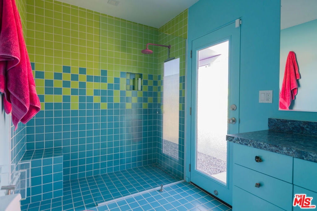 MLS #25609895 image #16