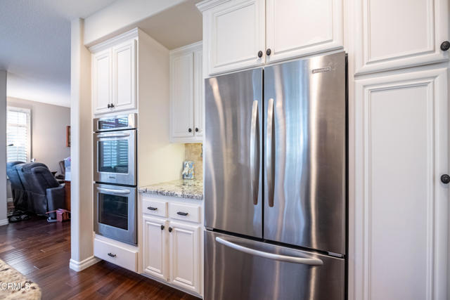 Detail Gallery Image 12 of 24 For 621 Hawks Bill Pl, Simi Valley,  CA 93065 - 4 Beds | 3 Baths