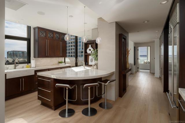 Image 31 of 66 For 645 Front St  2204