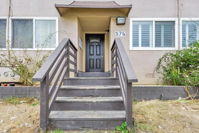 576 Sylvan Street, Daly City CA: https://media.crmls.org/mediaz/a1703501-1721-4bc6-b03d-364cac5b8dc4.jpg