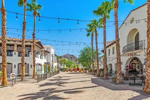 54175 Avenida Madero, La Quinta CA: https://media.crmls.org/mediaz/a170a583-3b42-446f-a0f4-d3fd2c3277b7.jpg