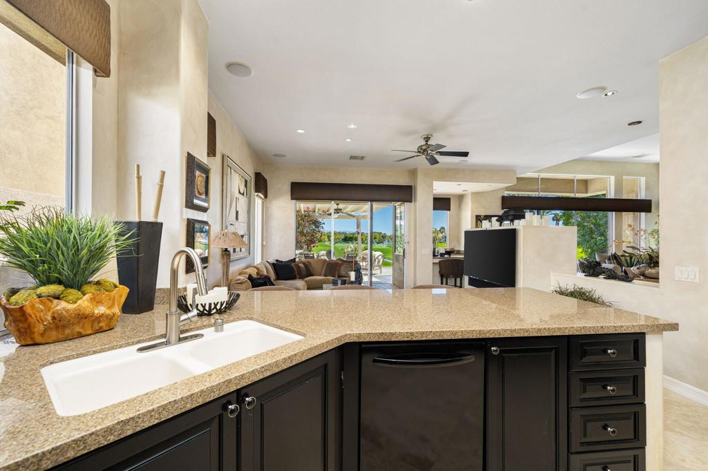 MLS #219135413DA image #26