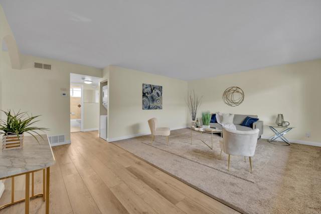 Detail Gallery Image 9 of 39 For 5511 Adelaide Ave #27,  San Diego,  CA 92115 - 2 Beds | 1 Baths