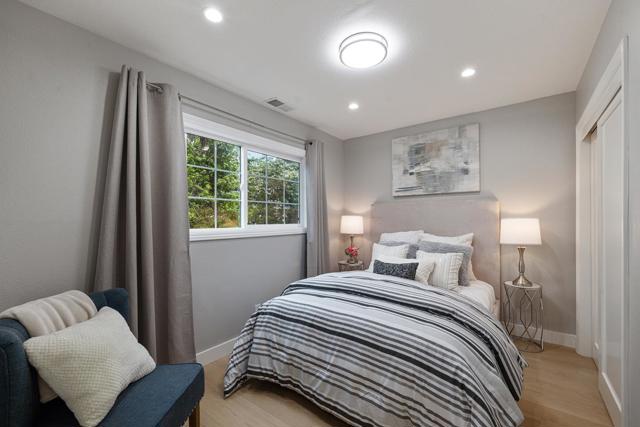 1001 Everglades Drive, Pacifica CA: https://media.crmls.org/mediaz/a172dd69-f53a-491a-9432-e1108bd49a09.jpg