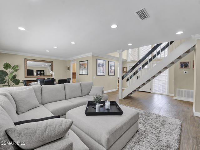 5426 Cedarhaven Drive, Agoura Hills CA: https://media.crmls.org/mediaz/a173c90f-8e6f-4821-909d-92e712ec7b90.jpg