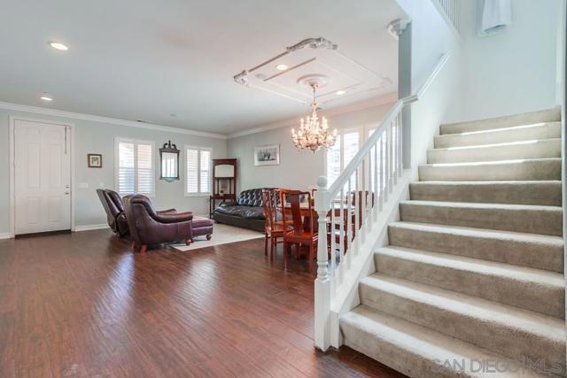 908 Hydra Ct, San Marcos CA: https://media.crmls.org/mediaz/a175ec58-d9b6-4515-924e-327f0edbefb7.jpg