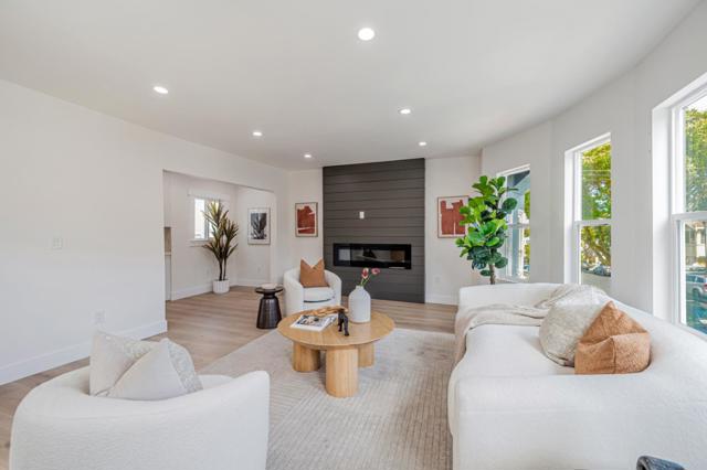 452 Irvington Street, Daly City CA: https://media.crmls.org/mediaz/a1769d71-8691-4fdf-85e0-f263bf560fc1.jpg