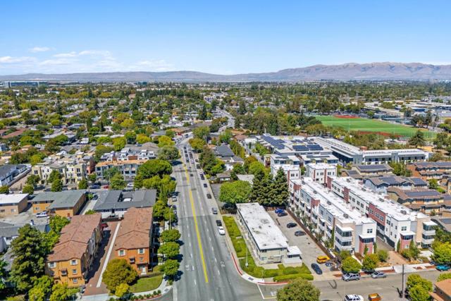 417 Santo Domingo Terrace, Sunnyvale CA: https://media.crmls.org/mediaz/a1770909-de78-4c6b-be10-3ddb11e4e86d.jpg