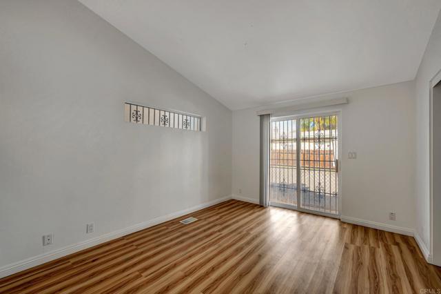Image 18 of 34 For 3536 43rd Street