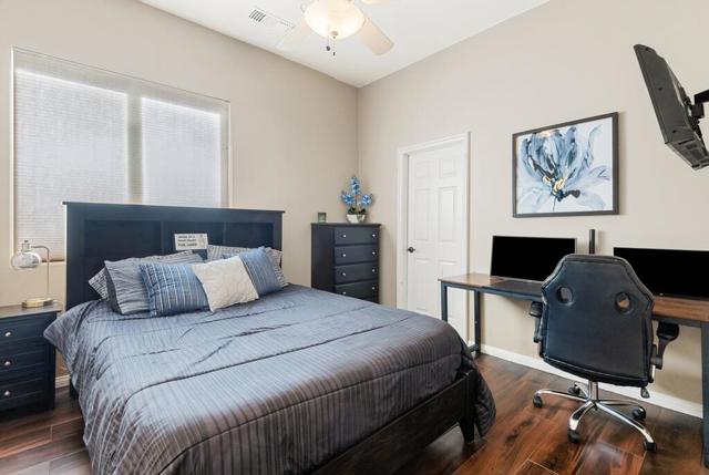 49252 Colorado Street, Indio CA: https://media.crmls.org/mediaz/a178012a-ccda-4708-b1bb-b566165599ed.jpg