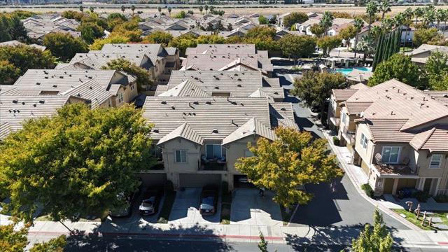 3301 N Park Drive, Sacramento CA: https://media.crmls.org/mediaz/a17813ef-6698-4f1f-b5a8-b3cfae0fcacb.jpg