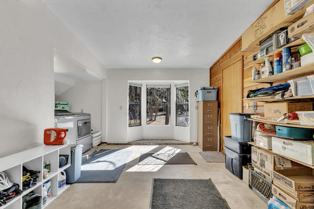 53340 Idyllbrook Drive, Idyllwild CA: https://media.crmls.org/mediaz/a17951bf-50f2-467f-ab2a-b363385a80a3.jpg