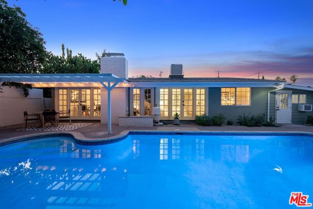 14300 Runnymede Street, Van Nuys CA: https://media.crmls.org/mediaz/a17a7051-26c7-4ea1-ba36-30c5d8a3558c.jpg