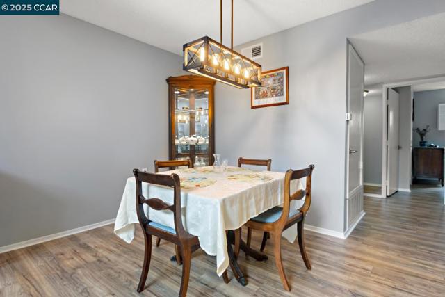 1244 Singingwood Ct., Walnut Creek CA: https://media.crmls.org/mediaz/a17a77a5-fd5d-4506-a7dc-3478900a2e1d.jpg