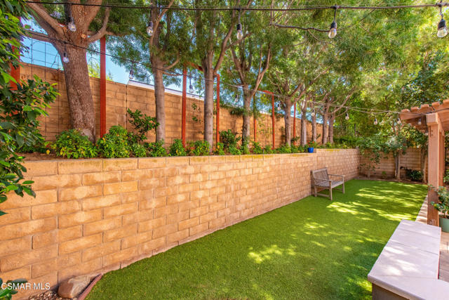 6224 Tangelo Place, Simi Valley CA: https://media.crmls.org/mediaz/a17ac459-a751-4587-9183-93d5eace8789.jpg