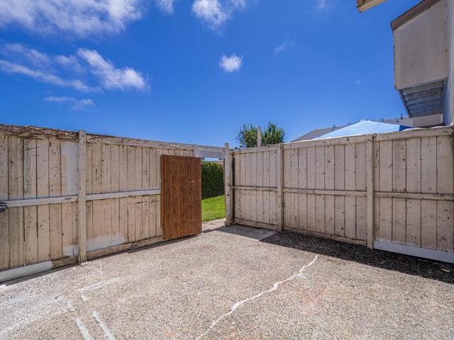 919 Acosta Plaza, Salinas CA: https://media.crmls.org/mediaz/a17bd5b0-4e6e-4504-aa2e-1b91bcbf3195.jpg
