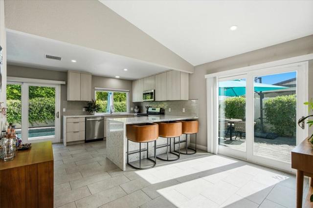 830 S Nueva Vista Drive S, Palm Springs, CA 92264