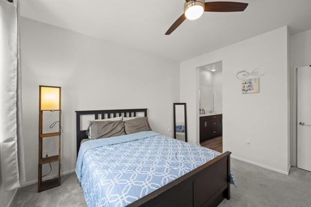5506 Sandcliff Ln, San Diego CA: https://media.crmls.org/mediaz/a17d6185-62e3-419c-b980-9615d83dbc7a.jpg