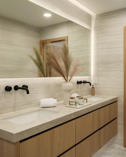 2163 Caminito Circulo Norte, La Jolla CA: https://media.crmls.org/mediaz/a17f8ace-b22e-43bc-b867-40e1d2b60a7b.jpg