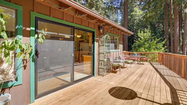 526 Lower Locksley Road, Boulder Creek CA: https://media.crmls.org/mediaz/a1800222-8070-400e-be65-5e308c2c3bbd.jpg