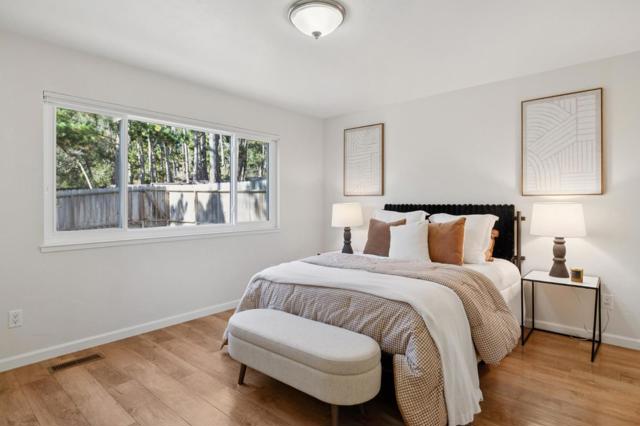 3 Sommerset Rise, Monterey CA: https://media.crmls.org/mediaz/a18230ba-8594-4873-97a3-8fa8c2216c95.jpg