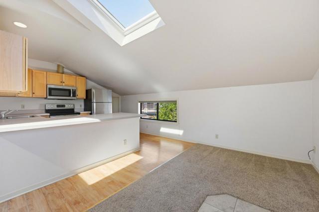 809 E 5th Avenue, San Mateo CA: https://media.crmls.org/mediaz/a183a895-4294-404f-aba9-4b695fe09b51.jpg